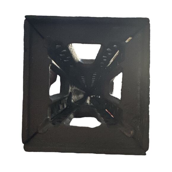 Vintage Cast Iron Eiffel Tower Tabletop Standing Figure - Picture 5 of 10